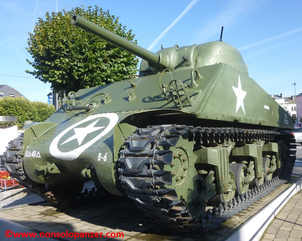 BASTOGNE & «101 AIRBORNE&nbsp;MUSEUM»