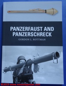 Panzerfaust and Panzerschreck 01