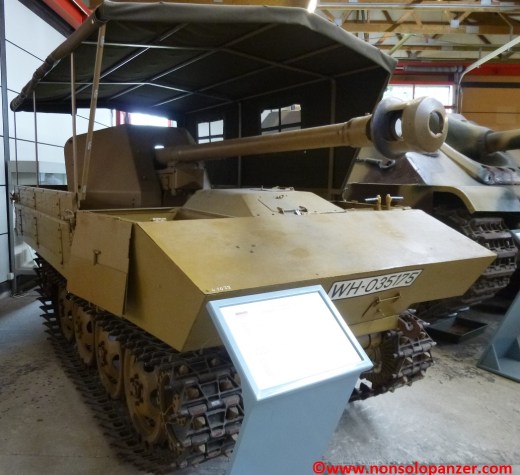 01 RSO Pak-40 Munster Panzer Museum