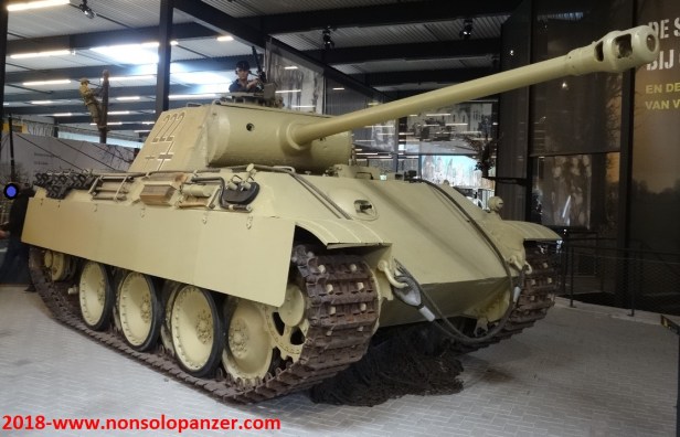04 Panther Overloon Museum