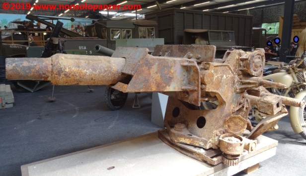 01 75 mm L24 KwK 37 Overloon War Museum