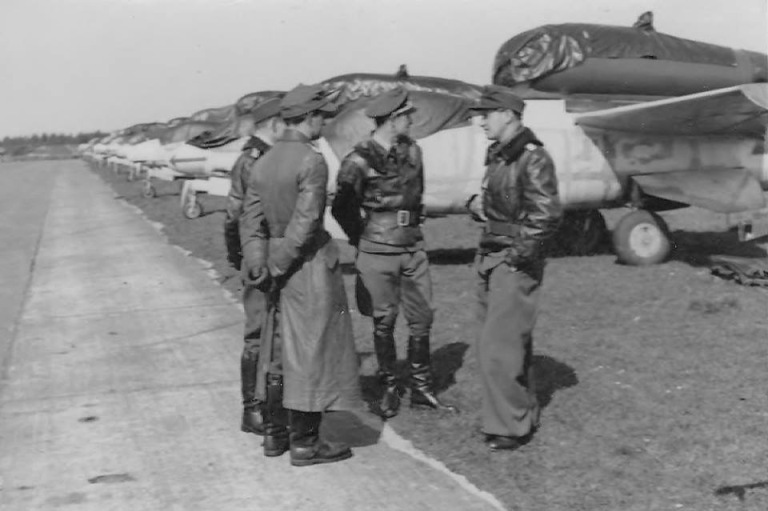 41 He-162 Storical