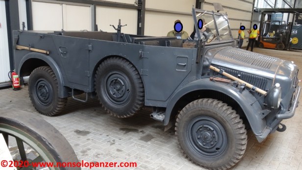 18 Horch 108 type 40